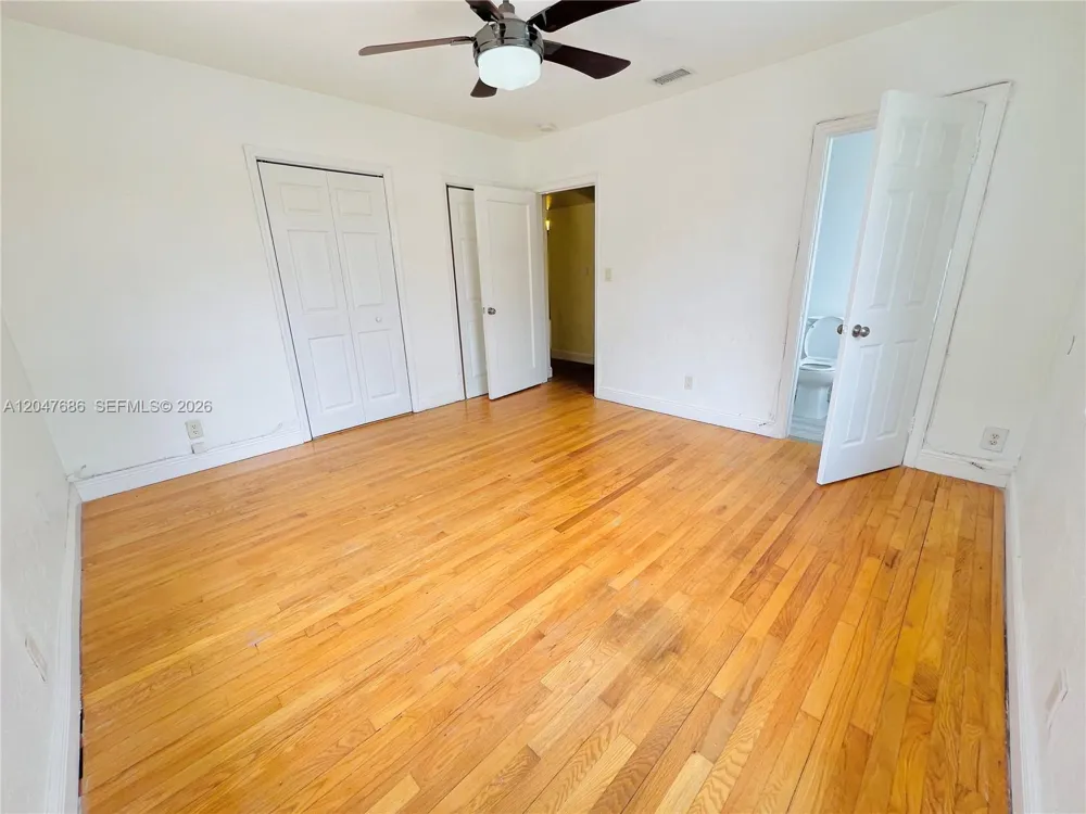 410 Pinecrest Dr #1 Miami Springs, FL 33166
