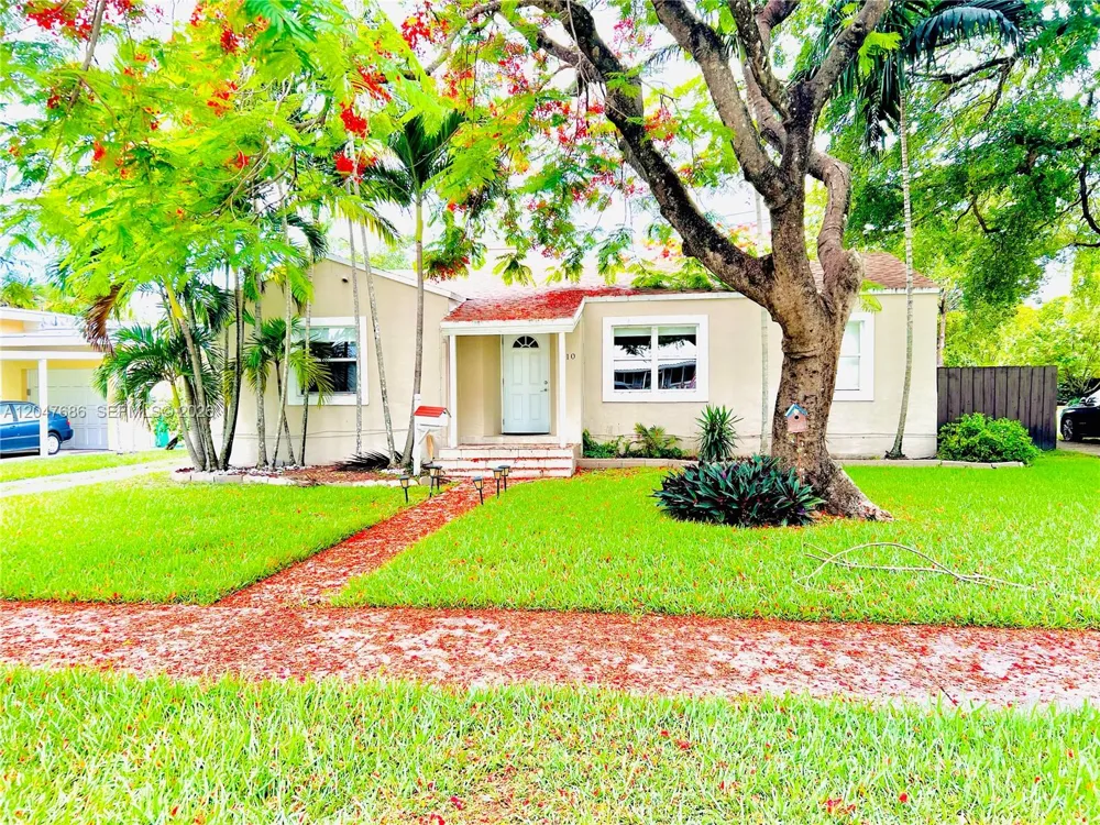 410 Pinecrest Dr #1 Miami Springs, FL 33166