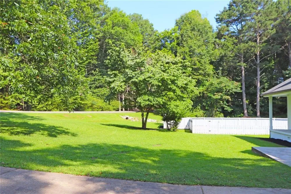 42 Dale Street Temple, GA 30179