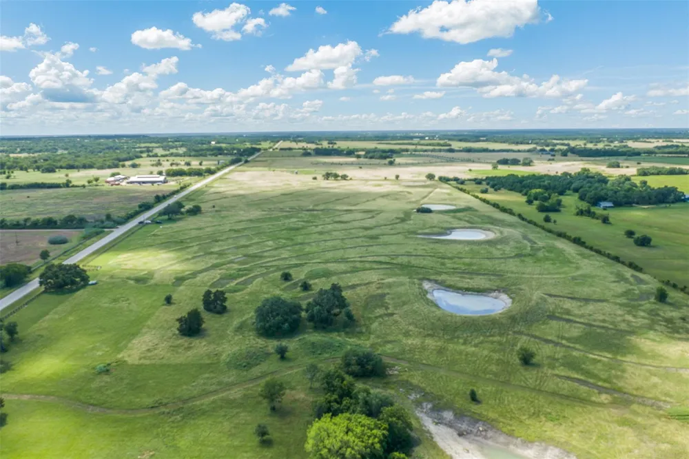 W Fm 1291 Round Top, TX 78954