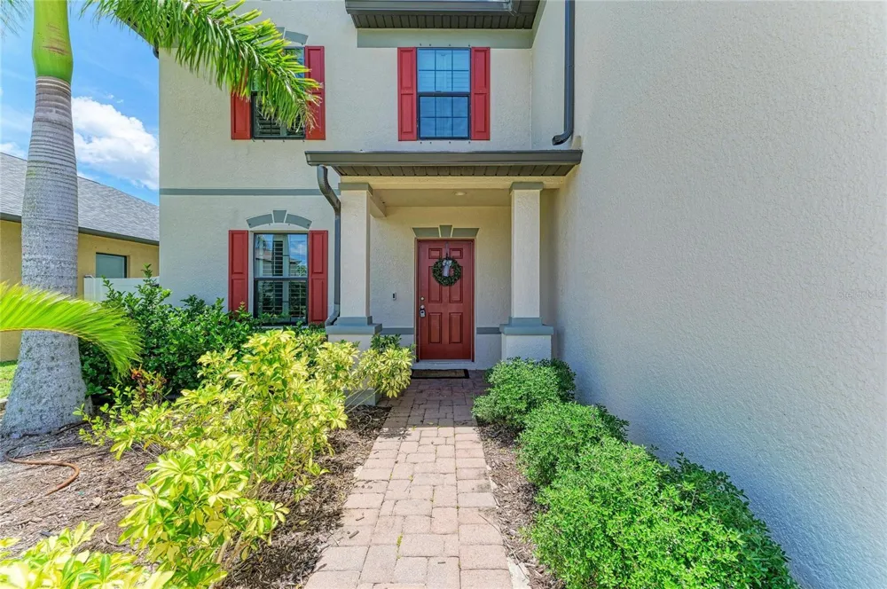 2084 LA PALMA AVENUE Port Charlotte, FL 33953