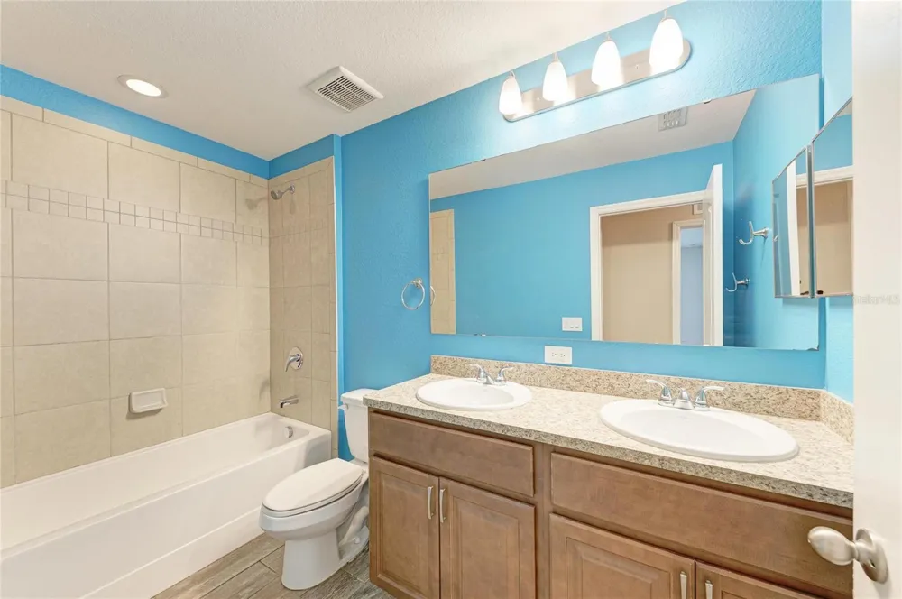 2084 LA PALMA AVENUE Port Charlotte, FL 33953