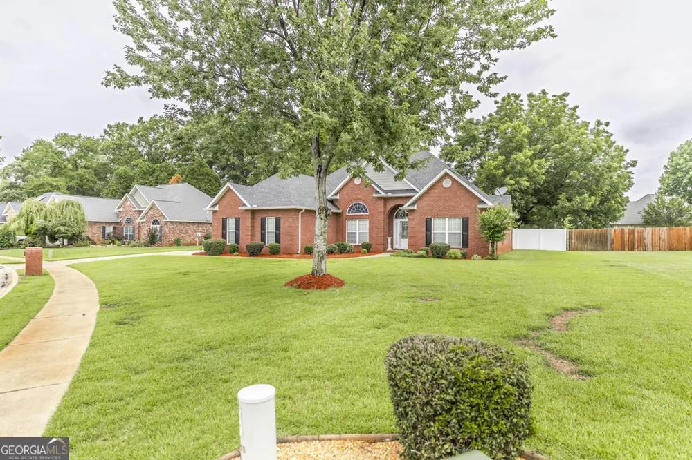 101 Grenville CT Kathleen, GA 31047