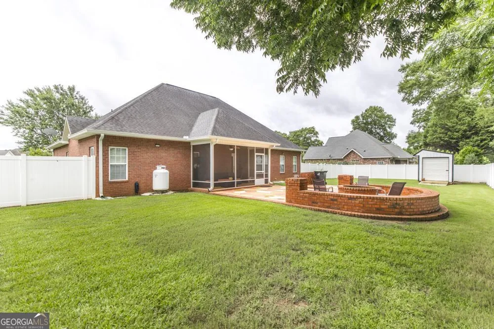 101 Grenville CT Kathleen, GA 31047