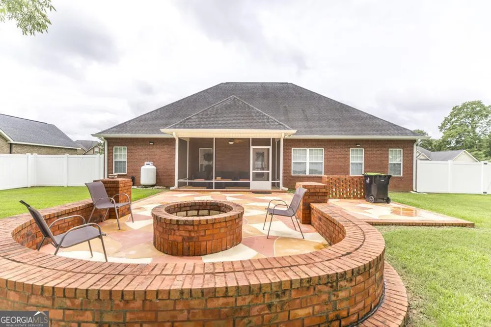 101 Grenville CT Kathleen, GA 31047