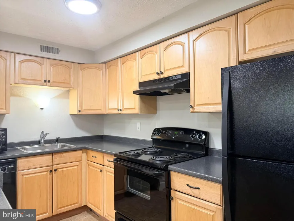 8382 BROCKHAM DRIVE #A Alexandria, VA 22309