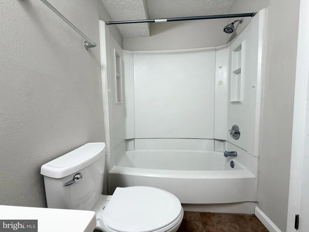 8382 BROCKHAM DRIVE #A Alexandria, VA 22309