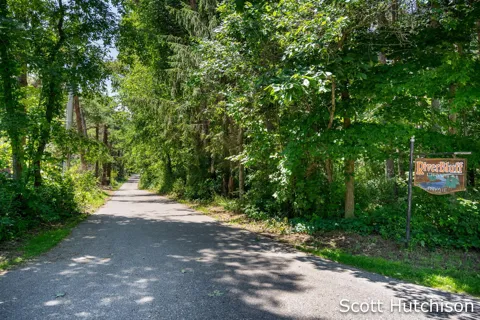 2710 12 Mile Road NE