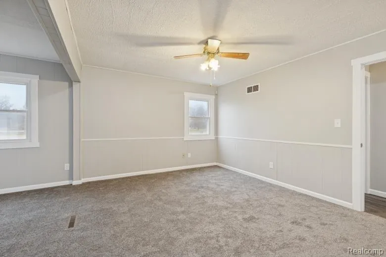 15635 Martinsville Road Van Buren Charter Township, MI 48111