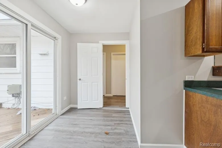 15635 Martinsville Road Van Buren Charter Township, MI 48111