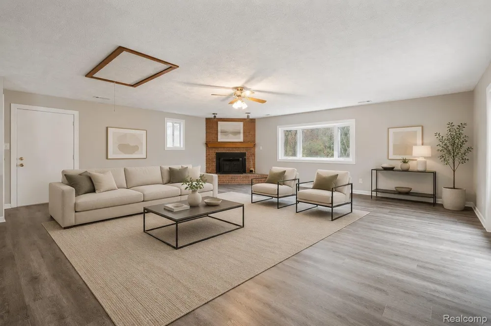 15635 Martinsville Road Van Buren Charter Township, MI 48111