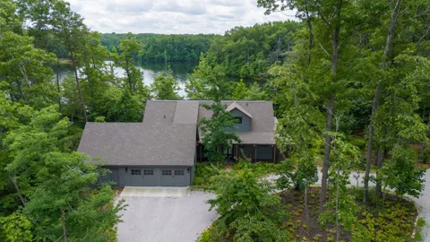 201 Water View Ln