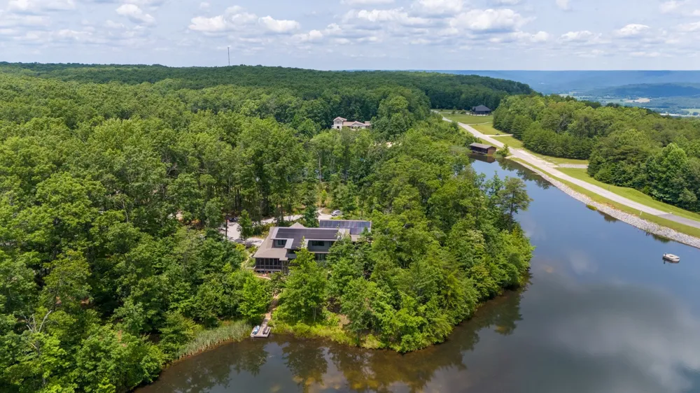 201 Water View Ln Monteagle, TN 37356