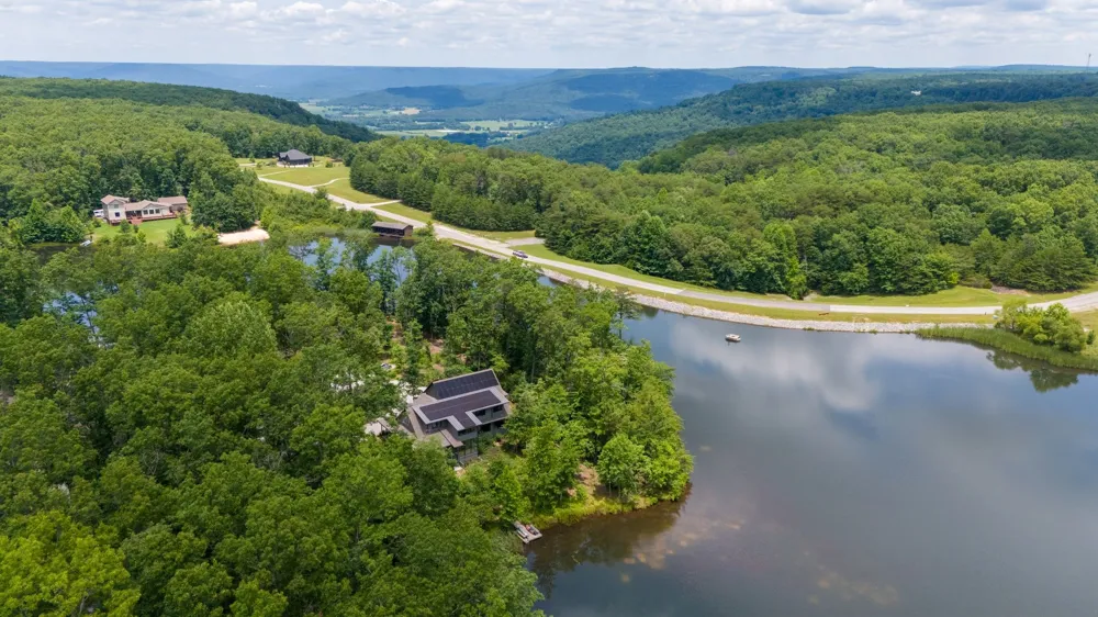 201 Water View Ln Monteagle, TN 37356