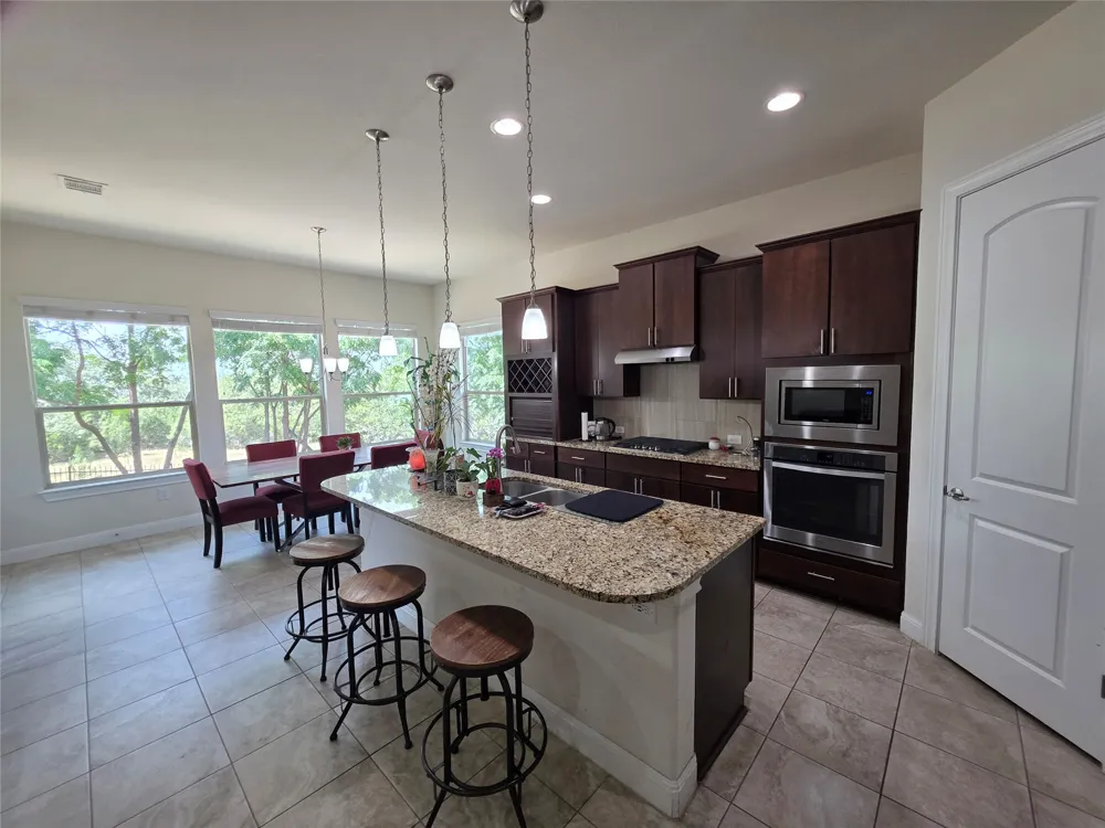 22408 Chipotle Pass Spicewood, TX 78669