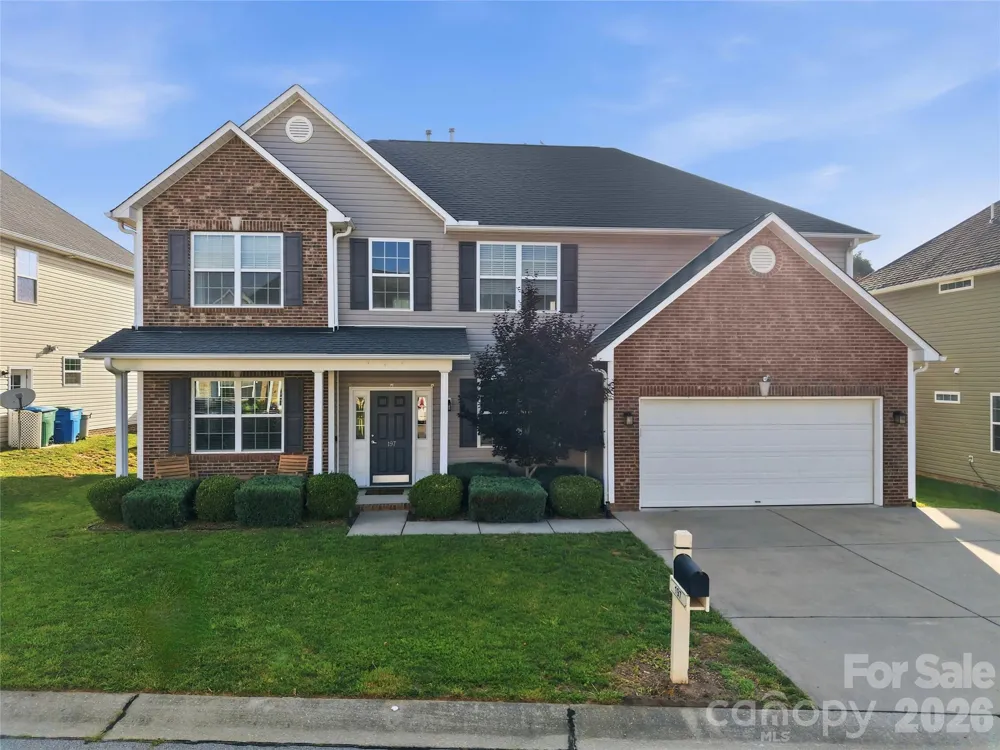 197 Roanoke Road Fletcher, NC 28732