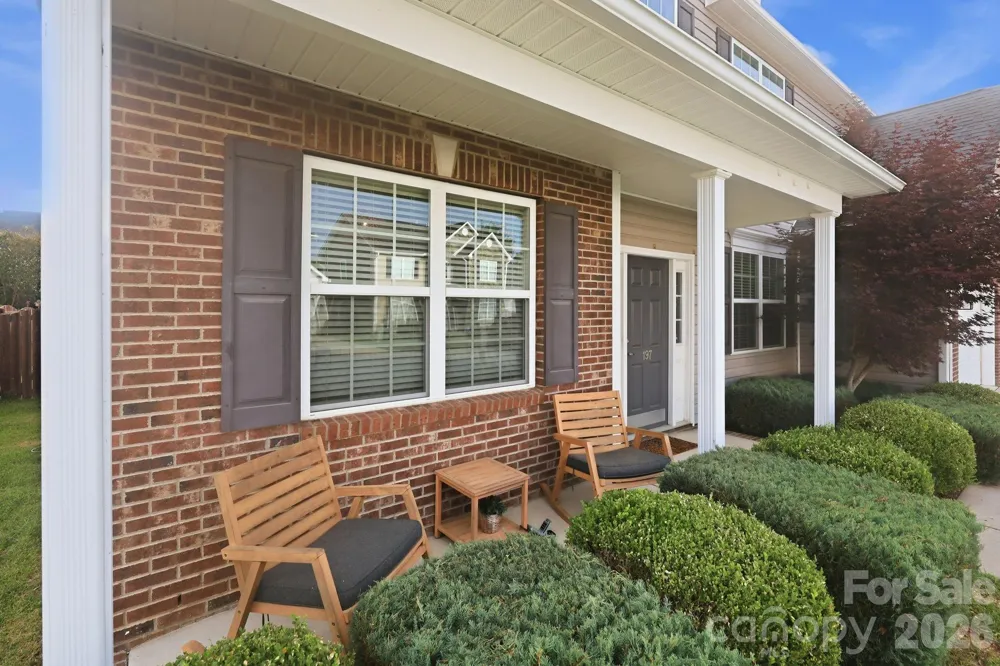 197 Roanoke Road Fletcher, NC 28732