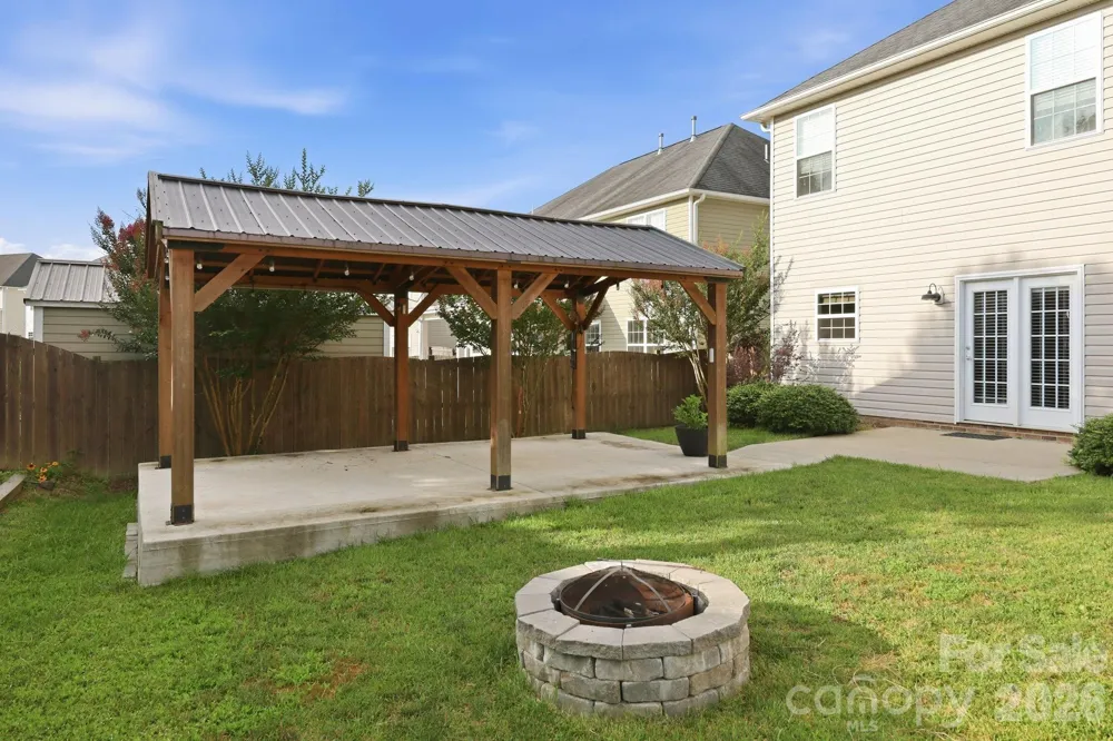 197 Roanoke Road Fletcher, NC 28732