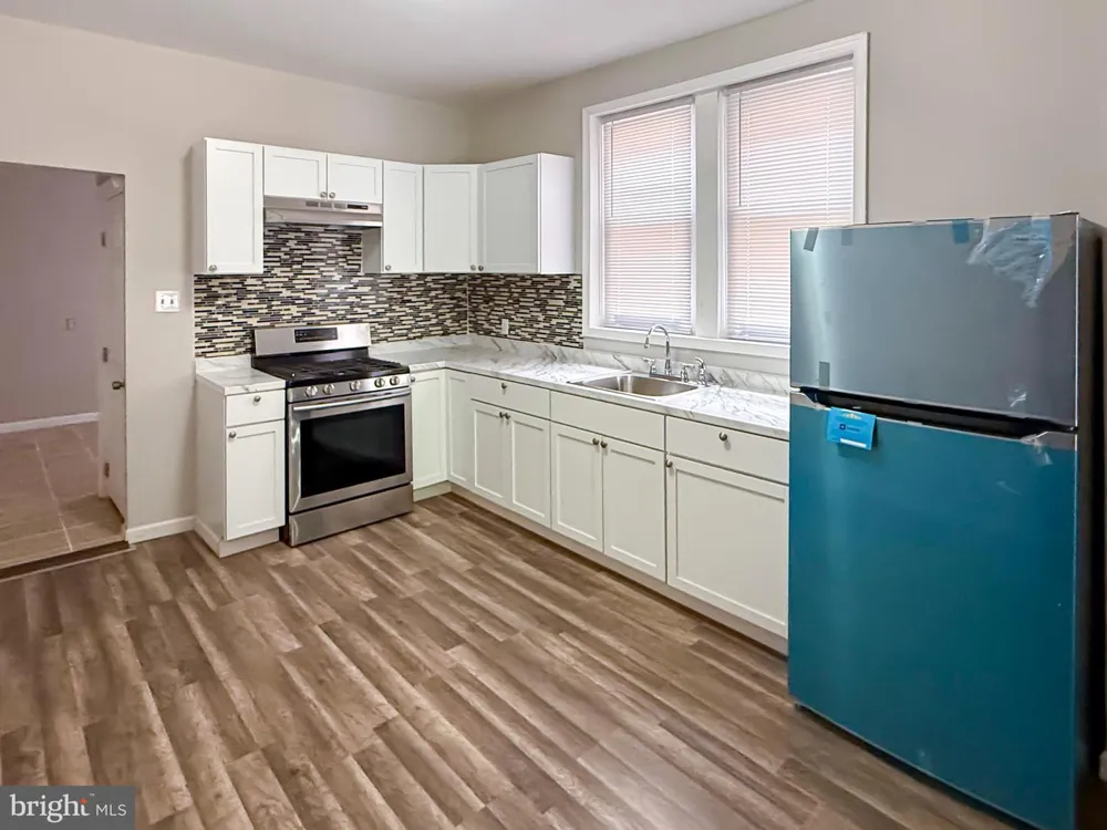 2409 6TH STREET Harrisburg, PA 17110