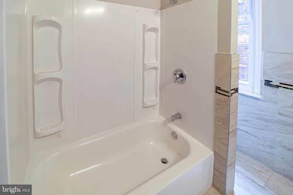 2409 6TH STREET Harrisburg, PA 17110
