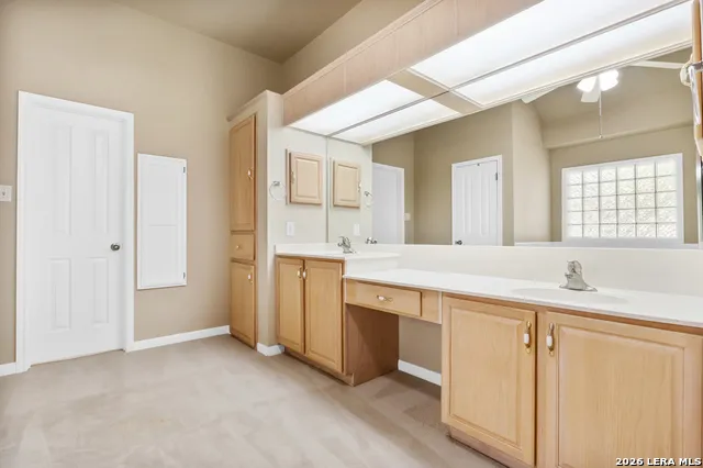 2618 Fairfield Bend Drive San Antonio, TX 78231