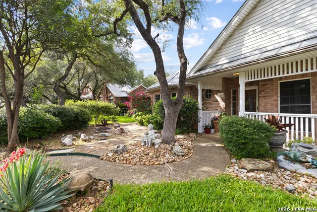 2618 Fairfield Bend Drive San Antonio, TX 78231