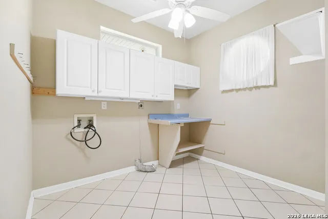 2618 Fairfield Bend Drive San Antonio, TX 78231
