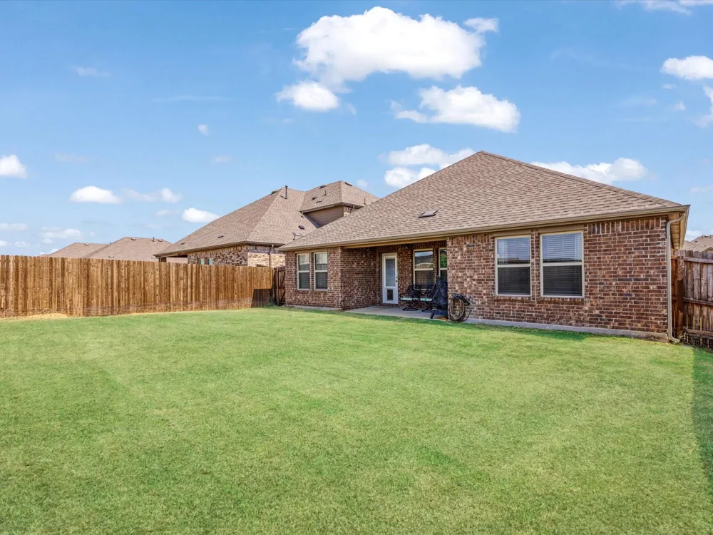 3257 Trails End Road Aubrey, TX 76227