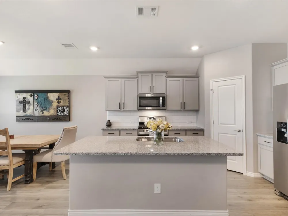 3257 Trails End Road Aubrey, TX 76227
