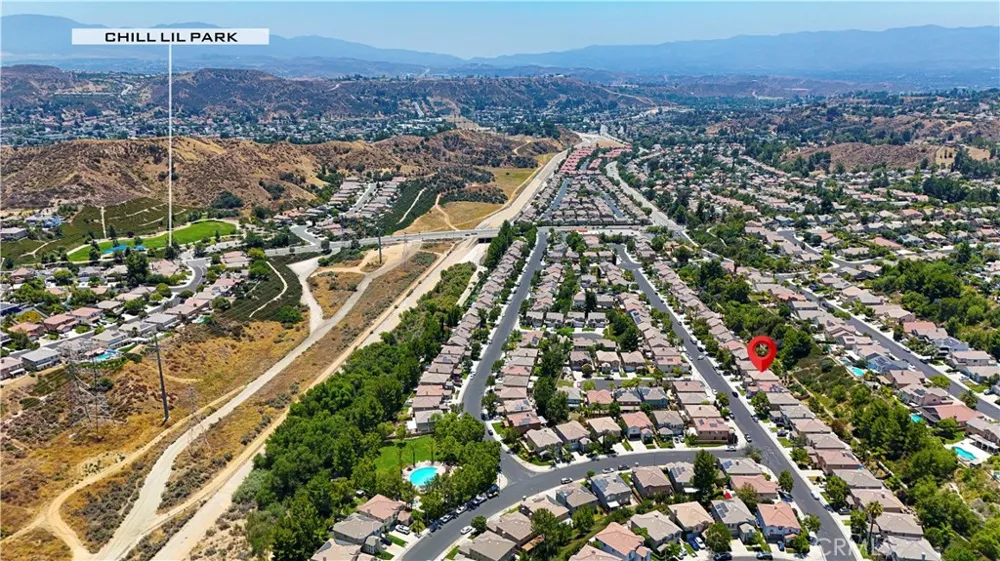 28549 Silverking Trail Saugus, CA 91390