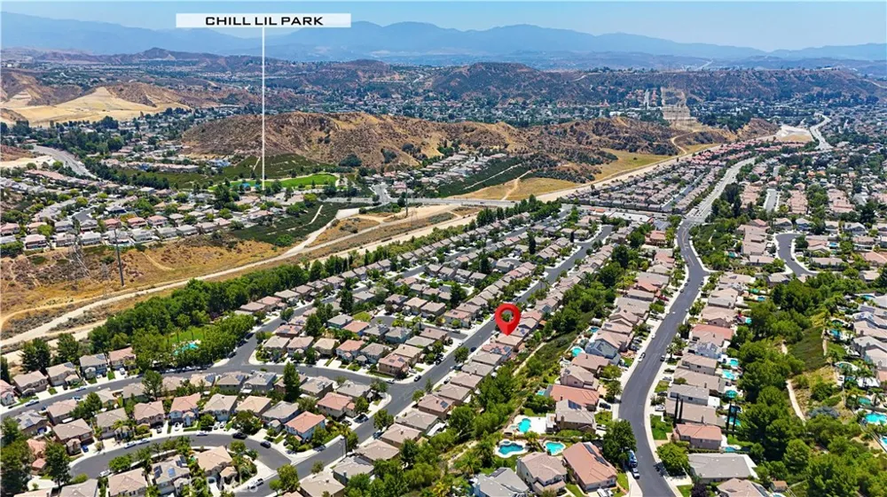 28549 Silverking Trail Saugus, CA 91390