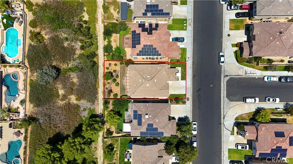 28549 Silverking Trail Saugus, CA 91390
