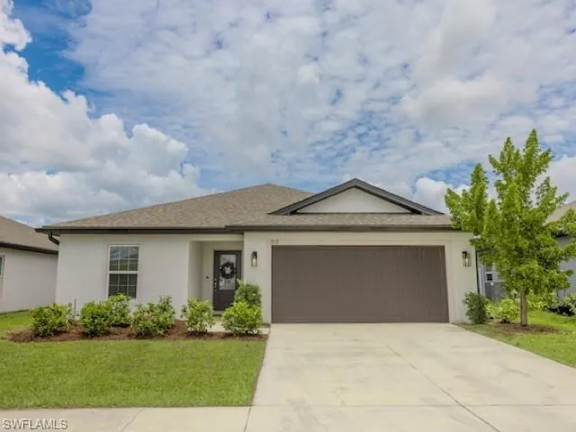 813 Franklin Court Immokalee, FL 34142