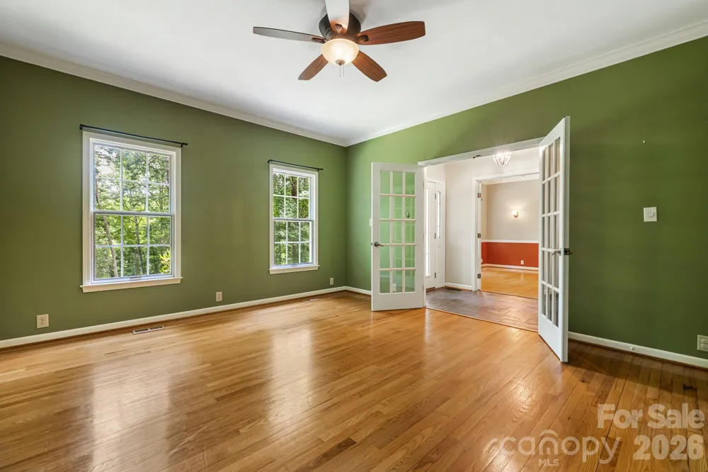94 Paradise Cove Road Penrose, NC 28766