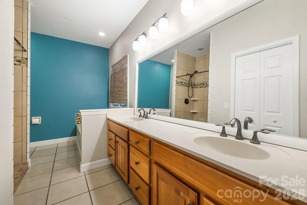 94 Paradise Cove Road Penrose, NC 28766