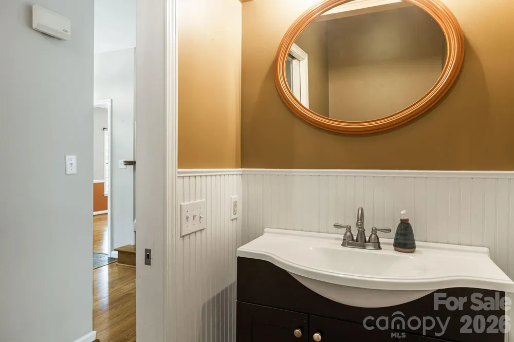 94 Paradise Cove Road Penrose, NC 28766