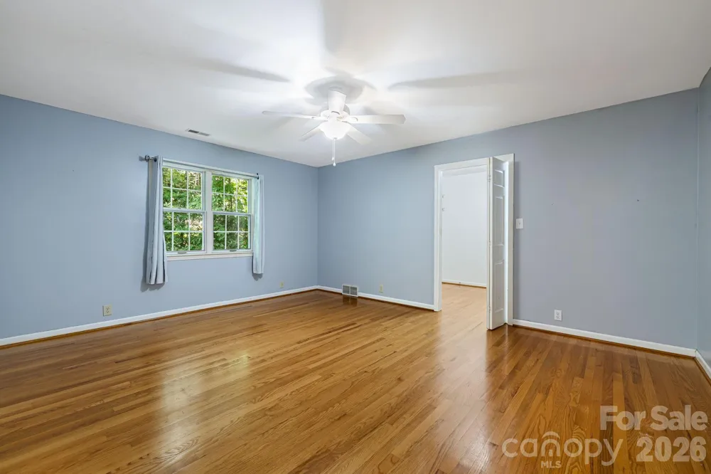 94 Paradise Cove Road Penrose, NC 28766