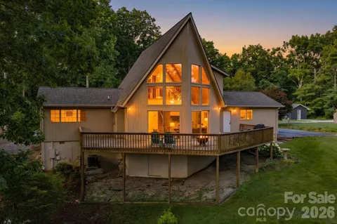 198 Hickory Hill Circle