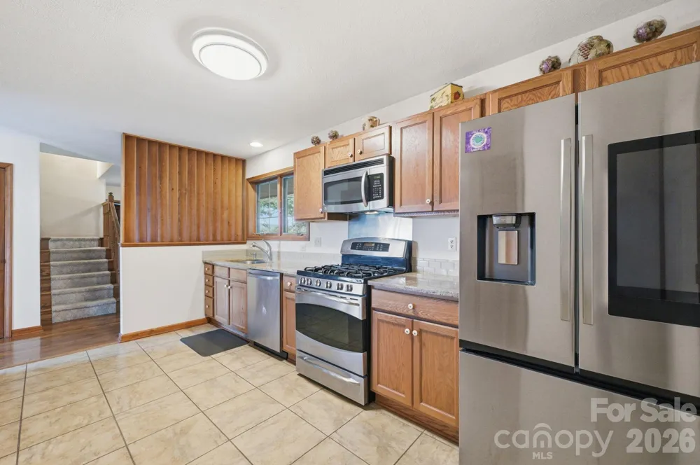 198 Hickory Hill Circle Spruce Pine, NC 28777