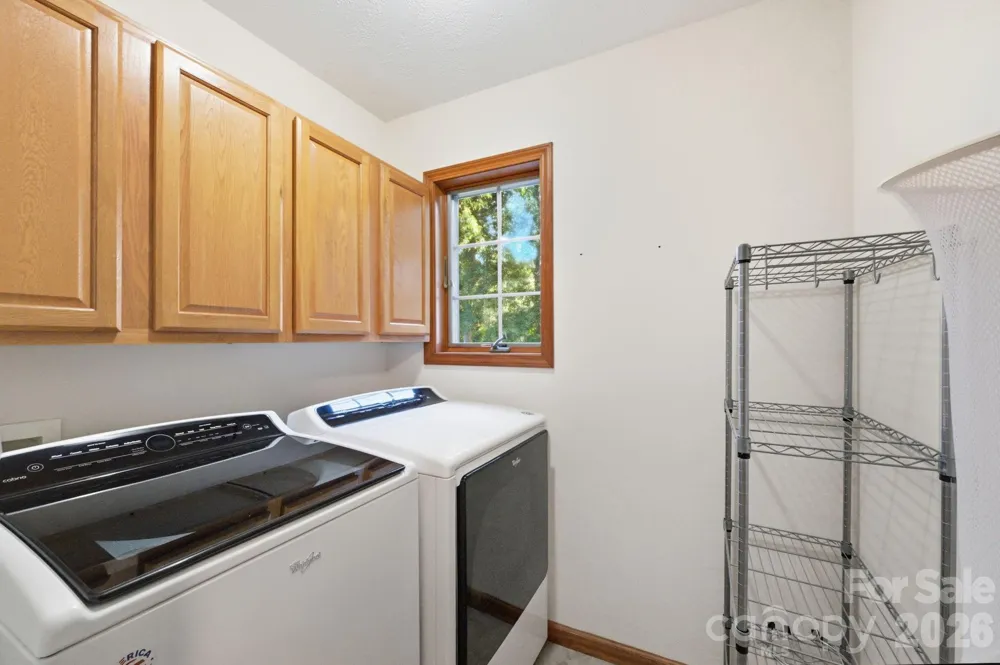 198 Hickory Hill Circle Spruce Pine, NC 28777