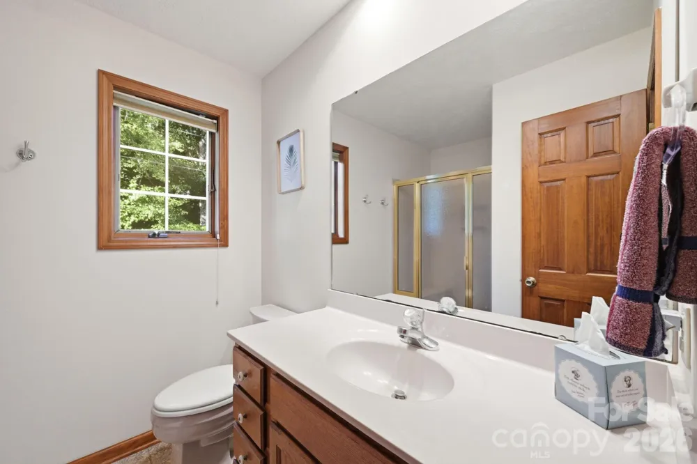 198 Hickory Hill Circle Spruce Pine, NC 28777