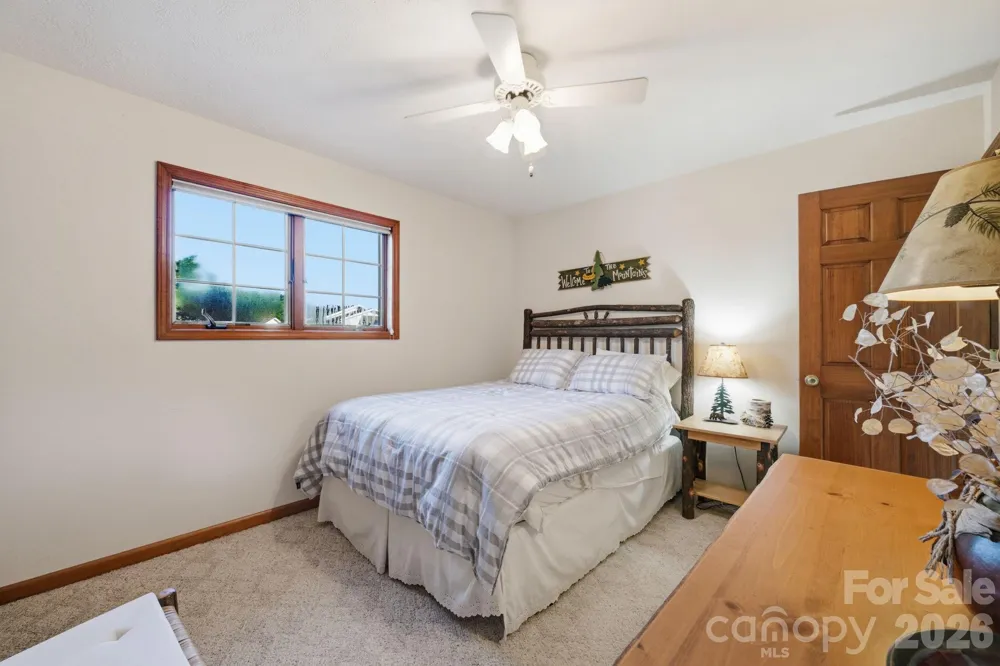 198 Hickory Hill Circle Spruce Pine, NC 28777