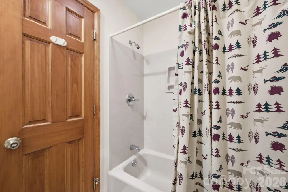 198 Hickory Hill Circle Spruce Pine, NC 28777