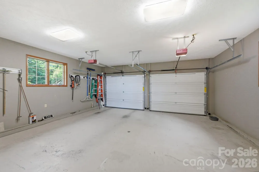198 Hickory Hill Circle Spruce Pine, NC 28777