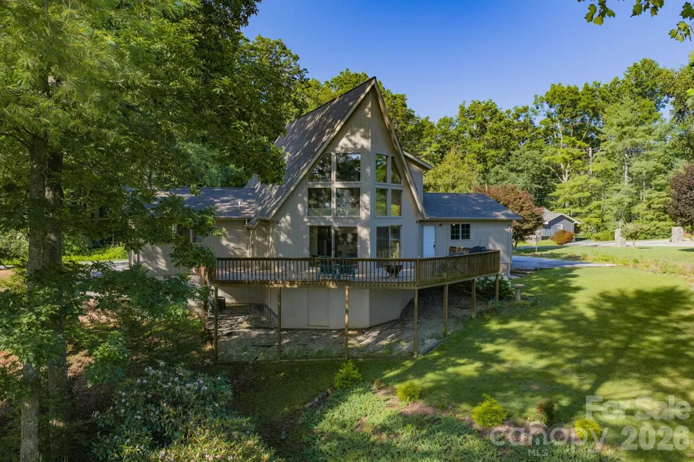 198 Hickory Hill Circle Spruce Pine, NC 28777