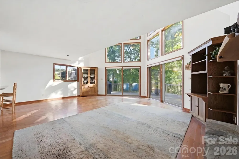 198 Hickory Hill Circle Spruce Pine, NC 28777