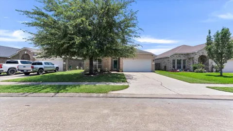 8614 W Highlands Crossing