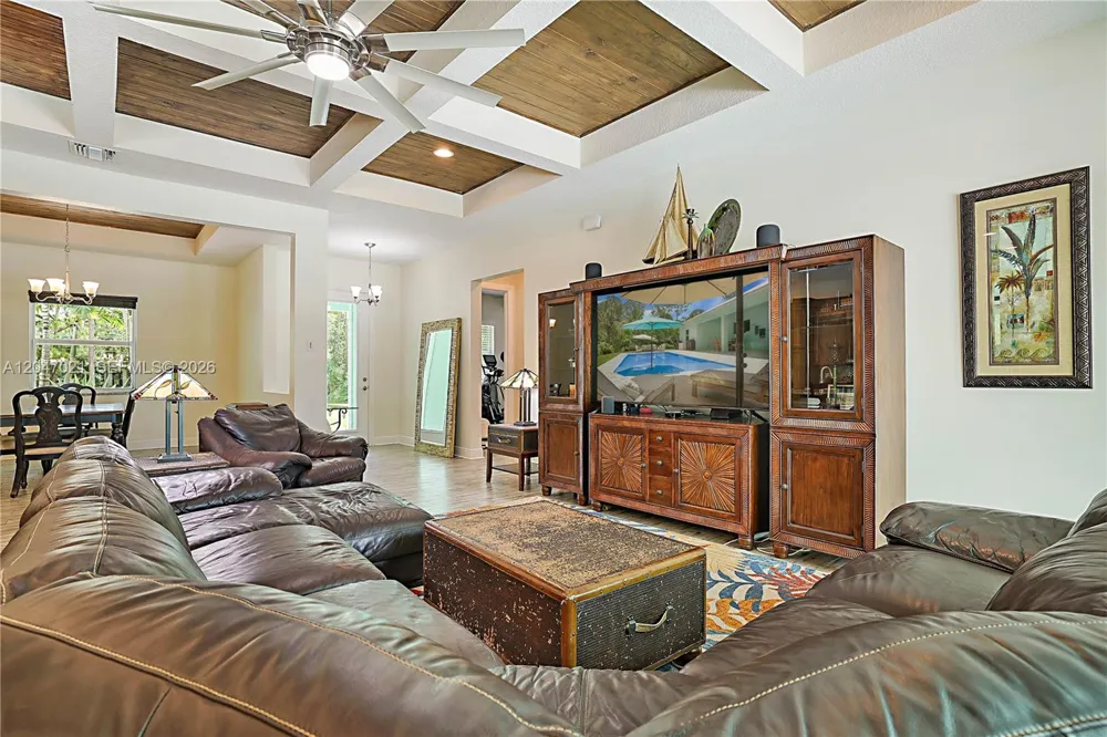 12127 154th Rd N Jupiter, FL 33478