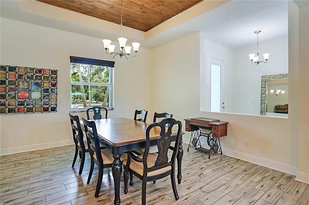 12127 154th Rd N Jupiter, FL 33478