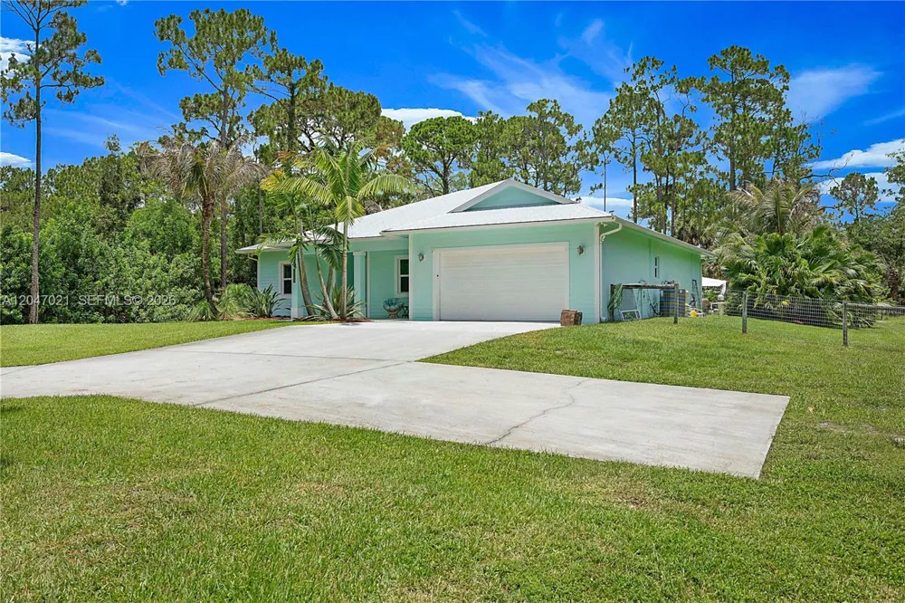 12127 154th Rd N Jupiter, FL 33478